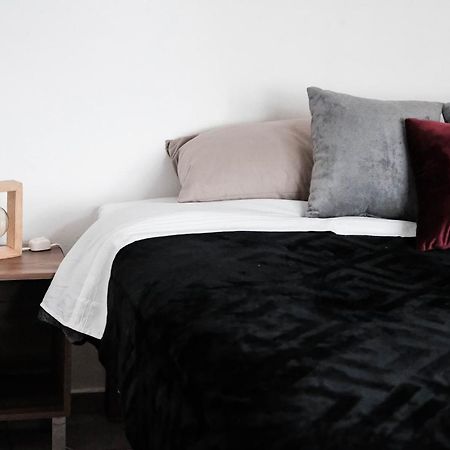 Hermosa Habitacion En El Corazon De La Ciudad En Departamento Compartido Γκουανταλαχάρα Εξωτερικό φωτογραφία