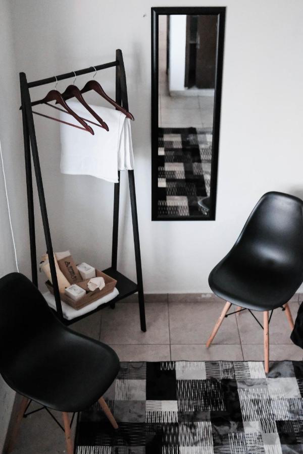 Hermosa Habitacion En El Corazon De La Ciudad En Departamento Compartido Γκουανταλαχάρα Εξωτερικό φωτογραφία